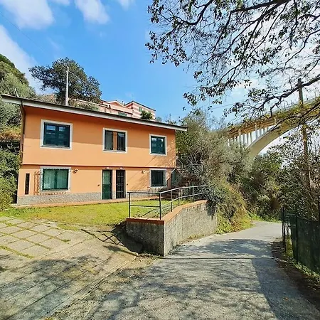 Casa Marina - Tenuta Calano Vakantiehuis Celle Ligure